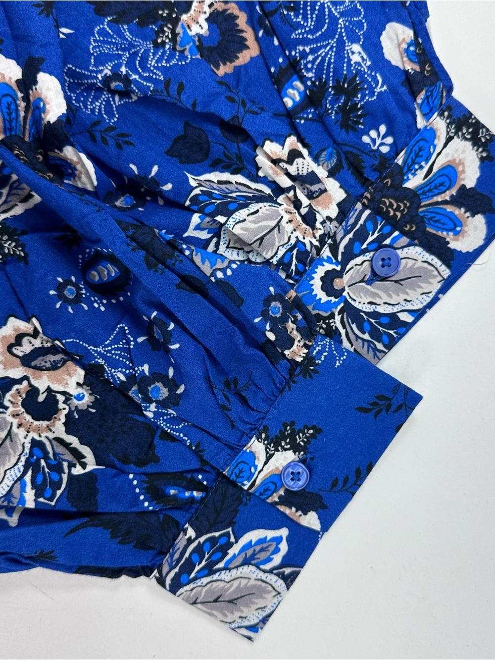 Lane Bryant Royal Blue Floral Button-Up Blouse - Picture 8 of 9